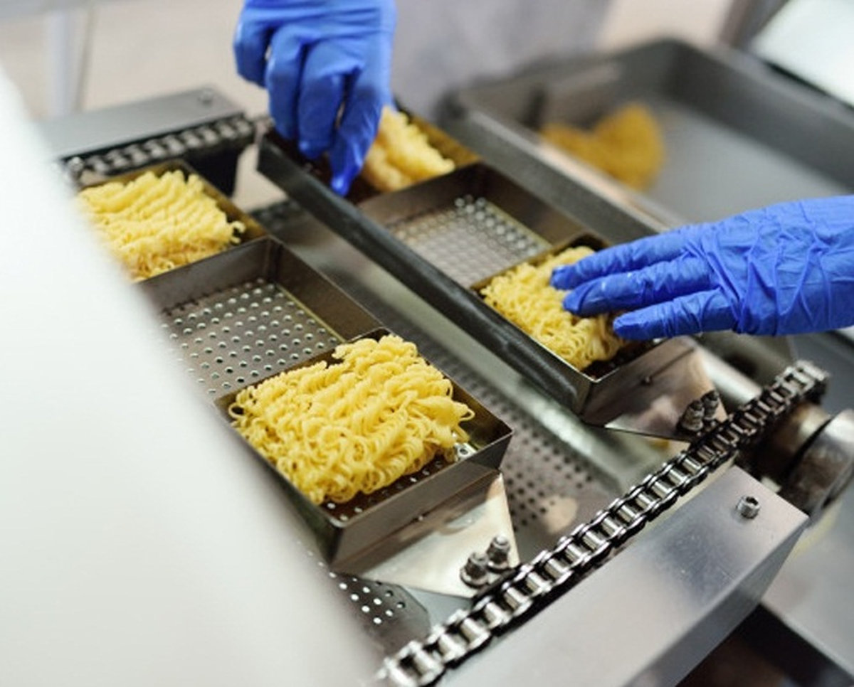 Máy đóng gói mì tôm chất lượng