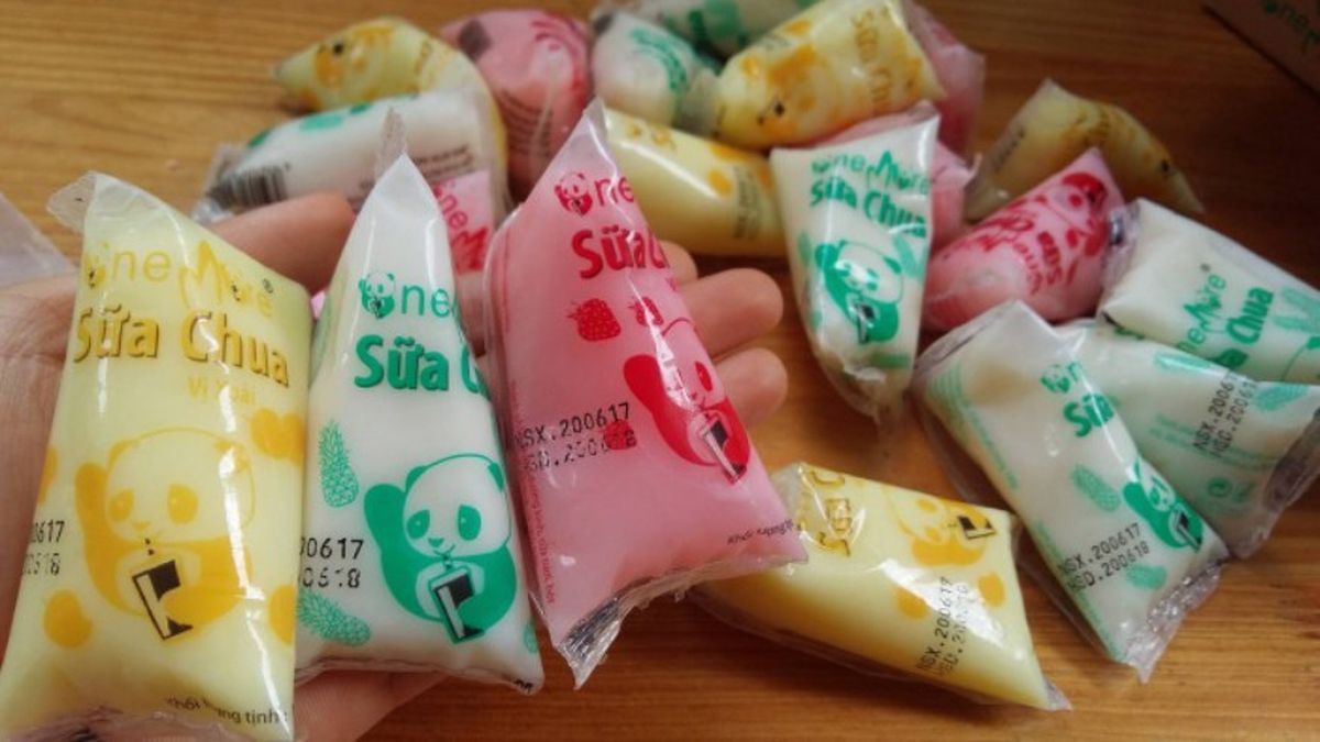 Sữa chua dạng túi tam giác