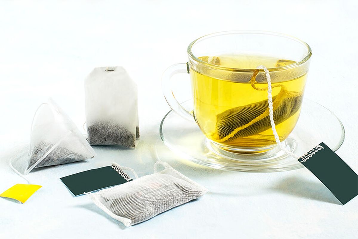 Lớp túi ngoài chống ẩm nên trà được bảo quản lâu hơn