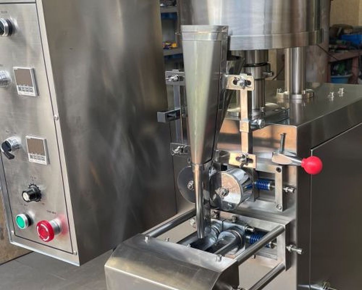 máy đóng gói hạt nêm tốt